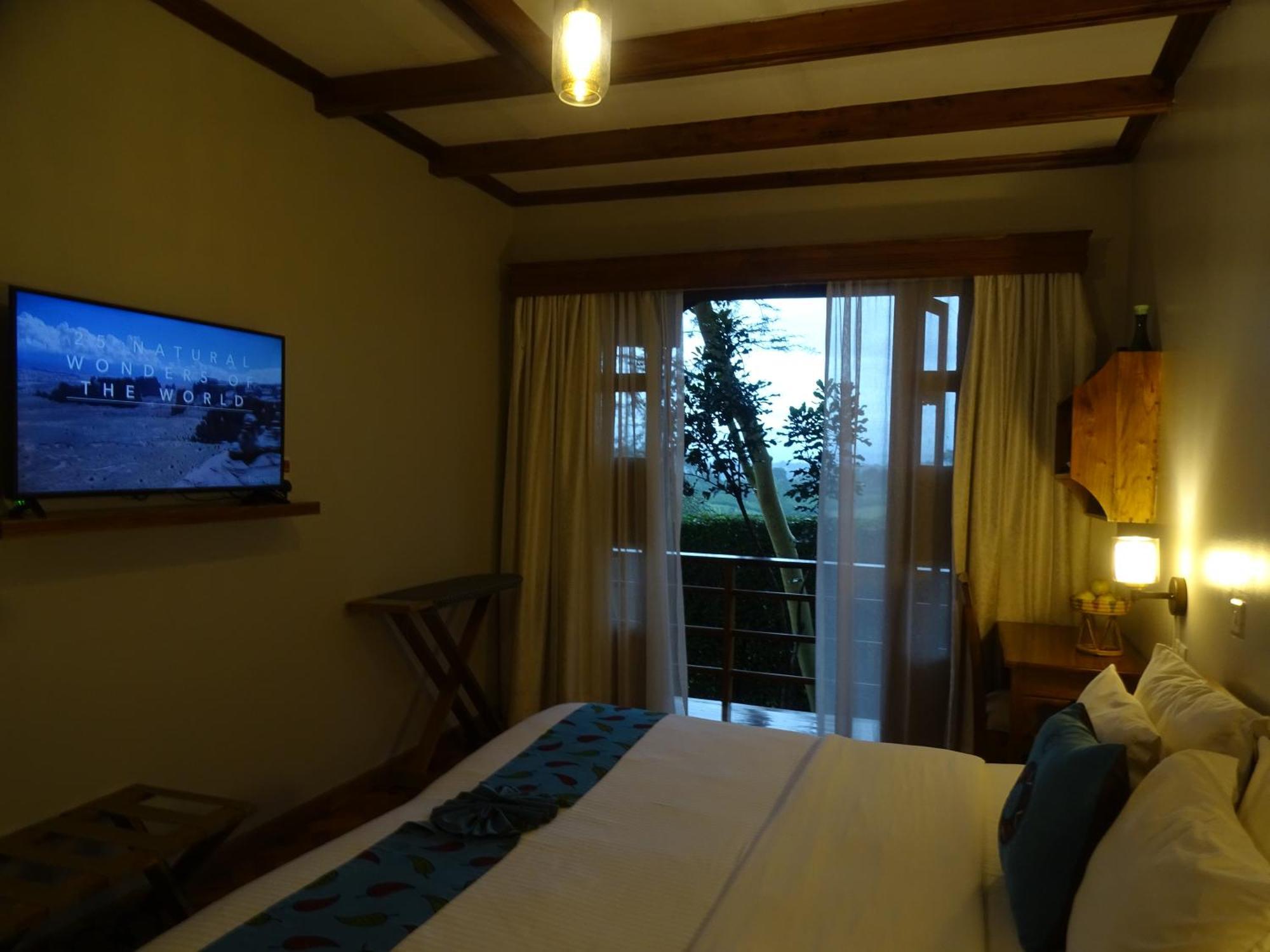 Le Pristine Wellness And Healing Hotel 니에리 외부 사진